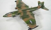 English Electric Canberra T.17 1:72